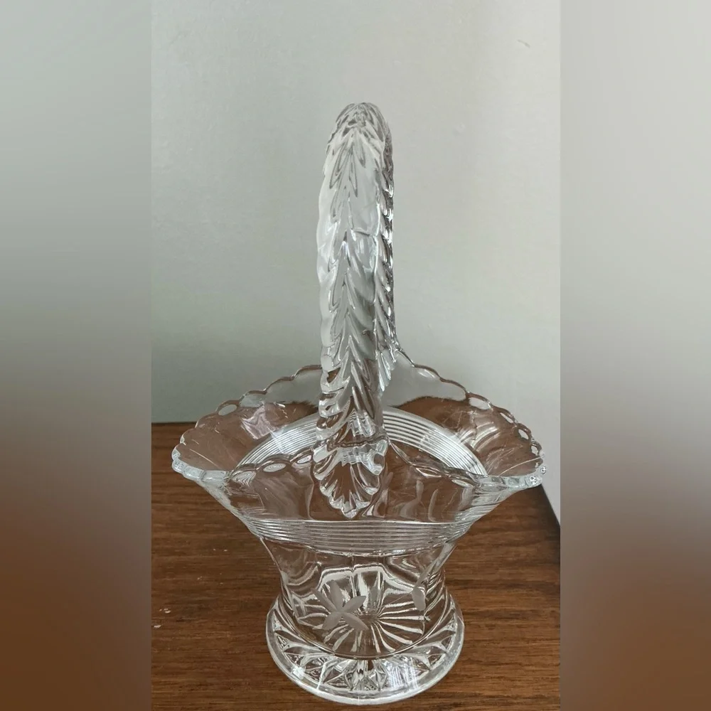 Duncan & Miller etched glass bride's basket